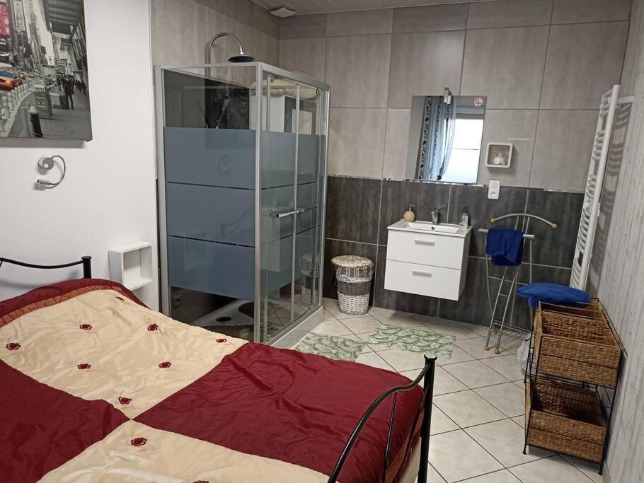 Appartement De 70M2 Tout Equipe Hargarten-aux-Mines Exteriér fotografie